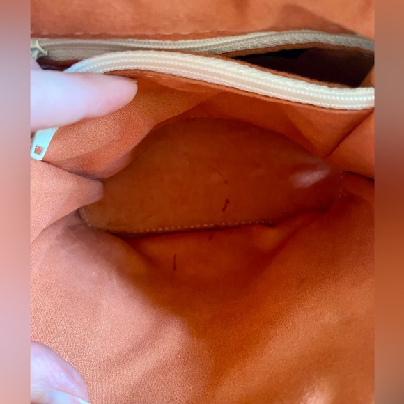 VTG Florence Italian Leather Mini Crossbody - Picture 8 of 16